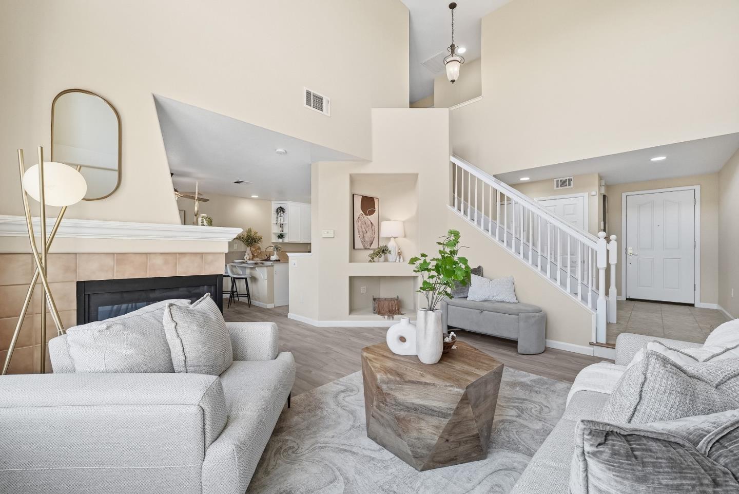 Photo #7: ML82038932 Listing: Photo #7