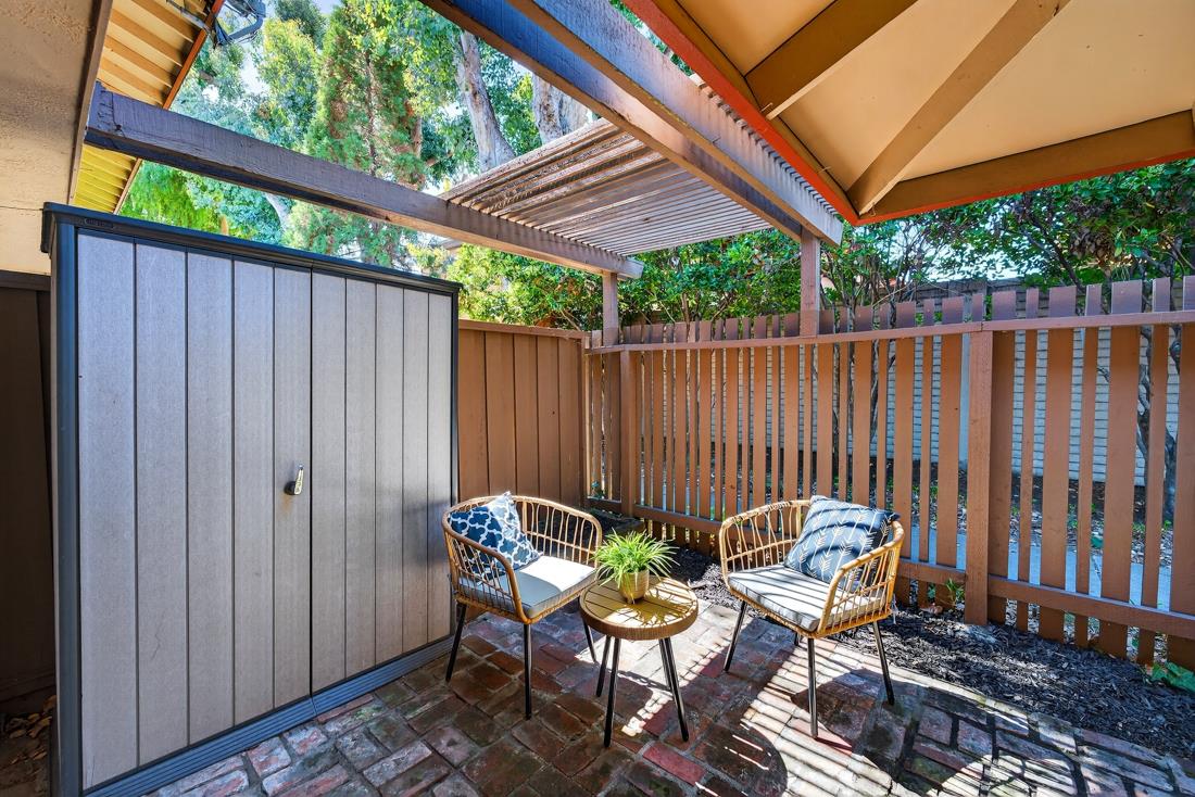 Detail Gallery Image 32 of 46 For 225 Red Oak Dr #H,  Sunnyvale,  CA 94086 - 2 Beds | 1/1 Baths