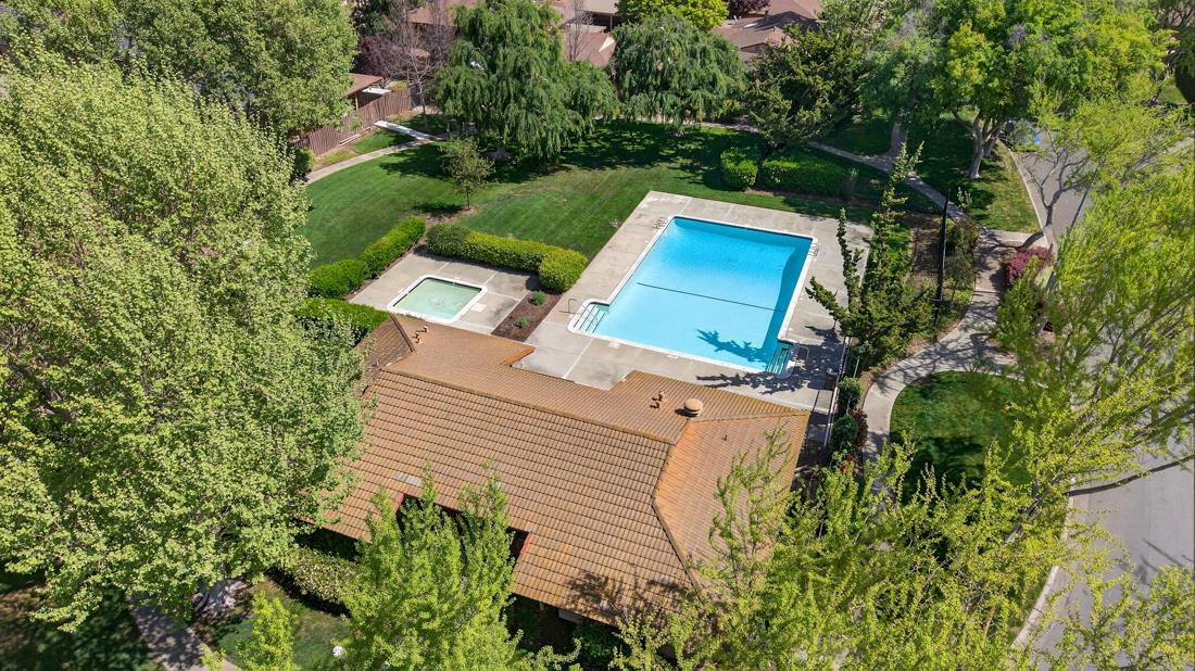 Detail Gallery Image 46 of 46 For 225 Red Oak Dr #H,  Sunnyvale,  CA 94086 - 2 Beds | 1/1 Baths