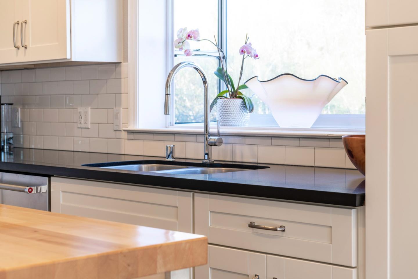 Detail Gallery Image 20 of 65 For 548 Hermosa Ave, Half Moon Bay,  CA 94019 - 4 Beds | 2/1 Baths