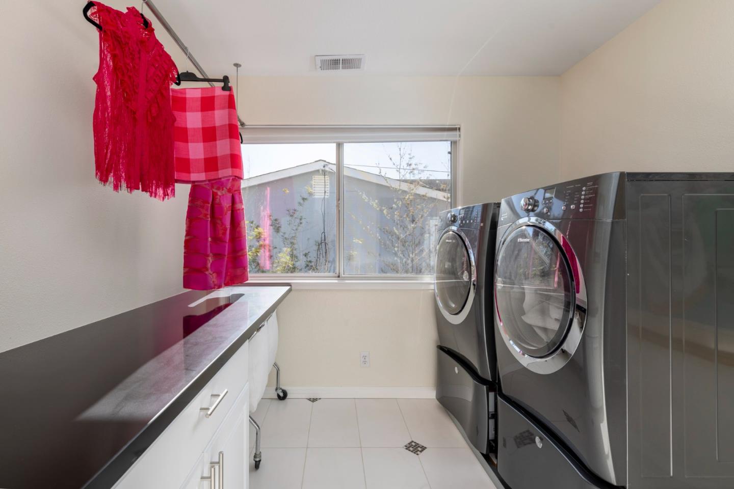 548 Hermosa Avenue, Half Moon Bay, CA, 94019