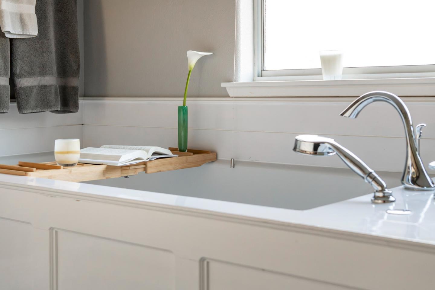 Detail Gallery Image 45 of 65 For 548 Hermosa Ave, Half Moon Bay,  CA 94019 - 4 Beds | 2/1 Baths