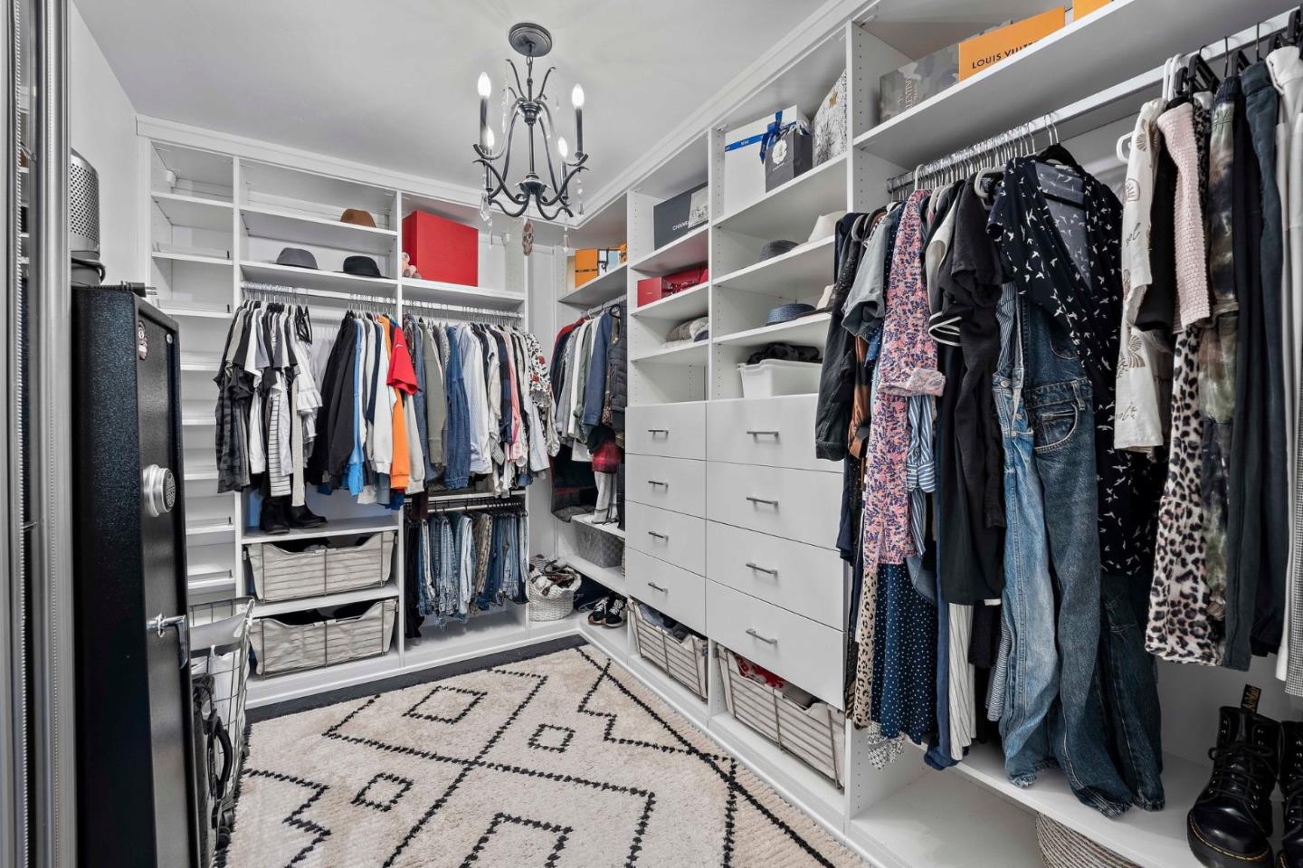 Detail Gallery Image 25 of 65 For 213 Cortez St, Capitola,  CA 95010 - 4 Beds | 2 Baths