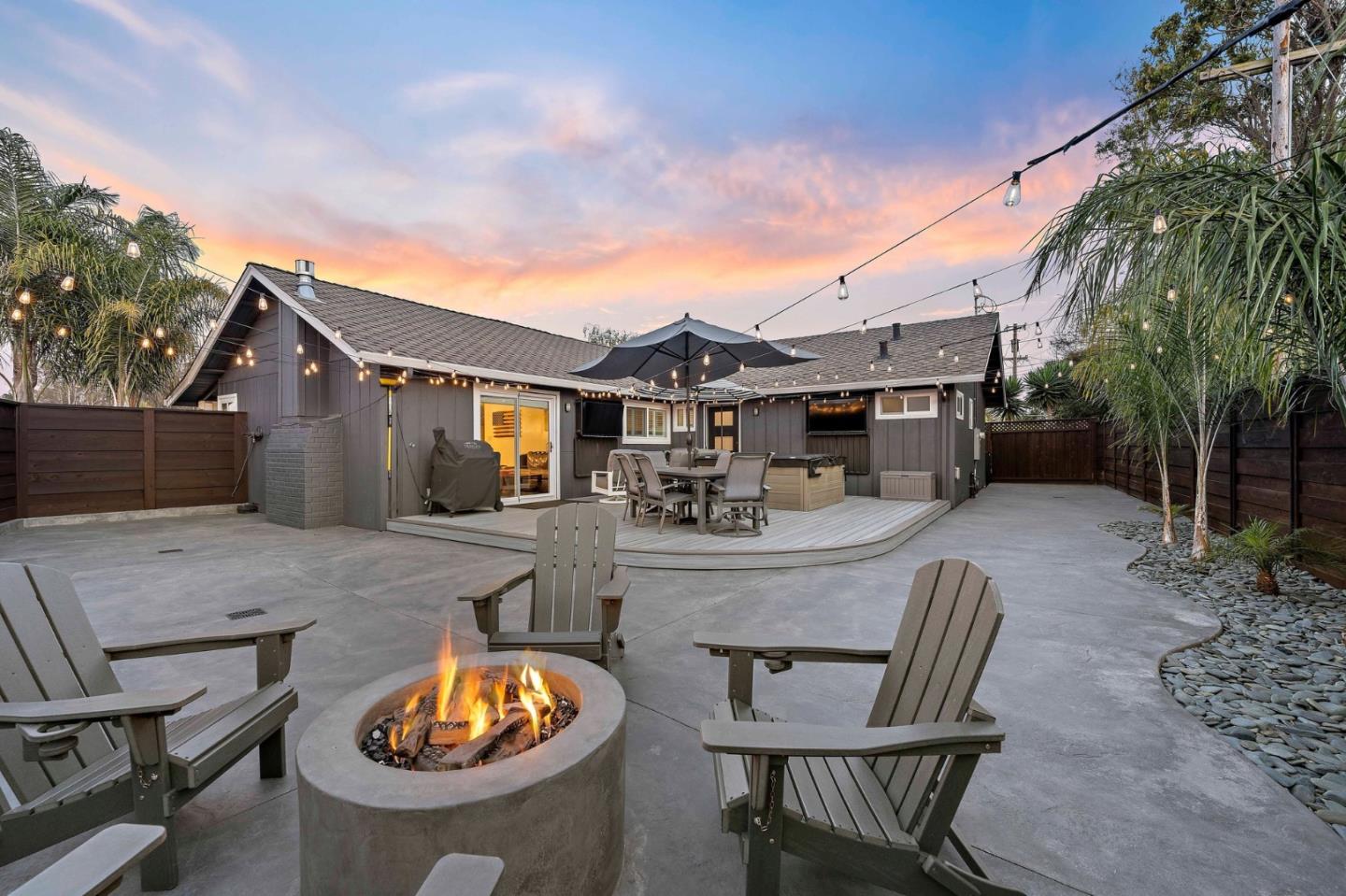 Detail Gallery Image 43 of 65 For 213 Cortez St, Capitola,  CA 95010 - 4 Beds | 2 Baths