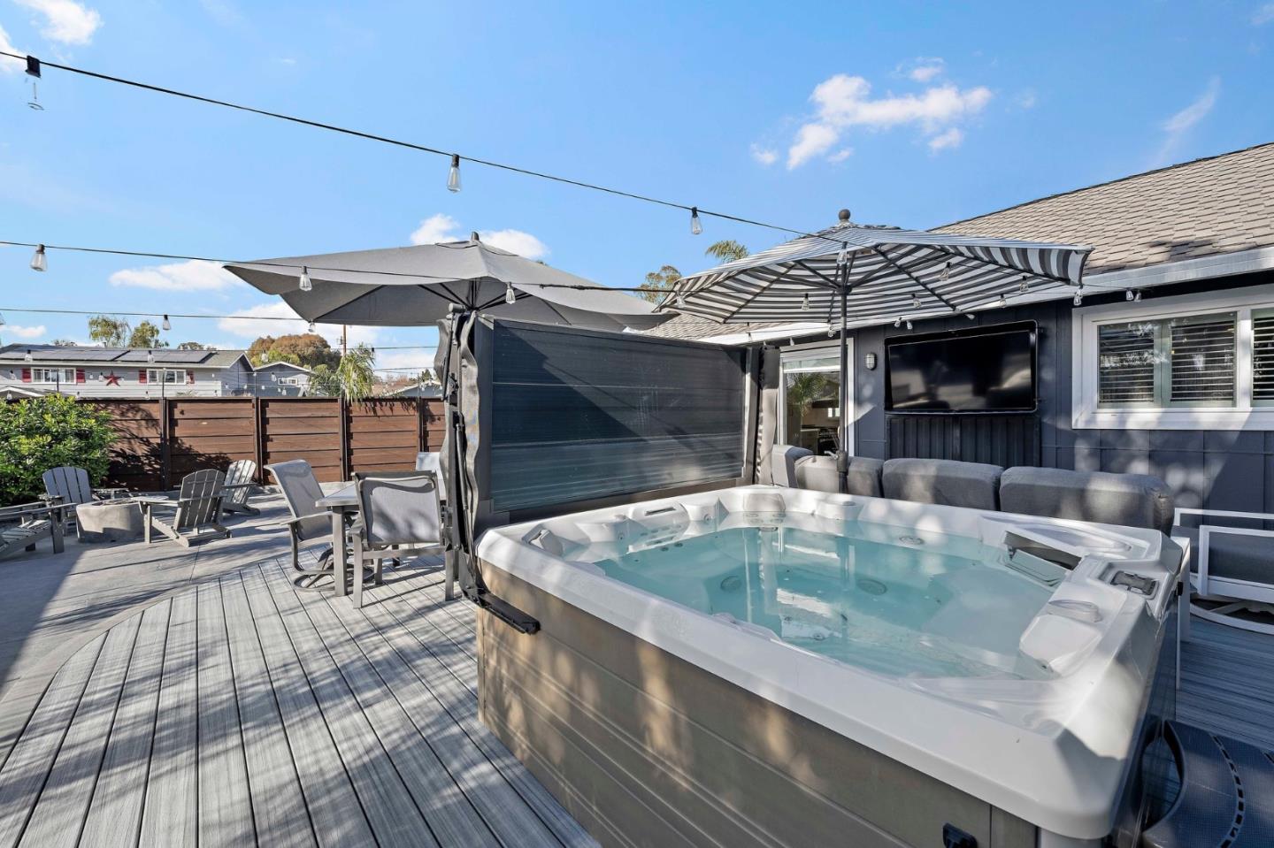 Detail Gallery Image 46 of 65 For 213 Cortez St, Capitola,  CA 95010 - 4 Beds | 2 Baths