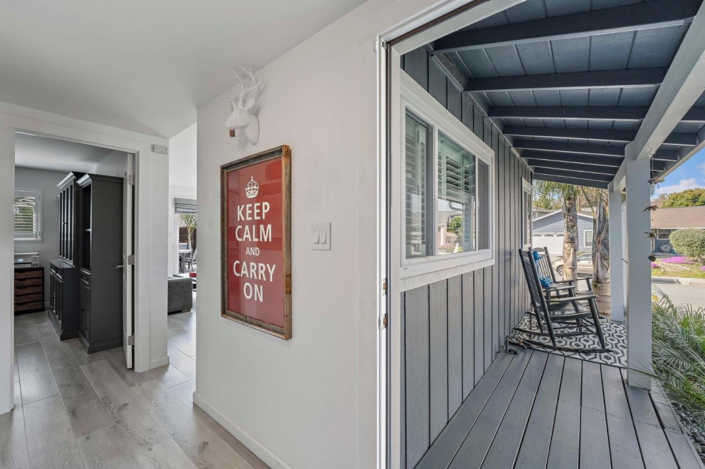 Detail Gallery Image 5 of 65 For 213 Cortez St, Capitola,  CA 95010 - 4 Beds | 2 Baths