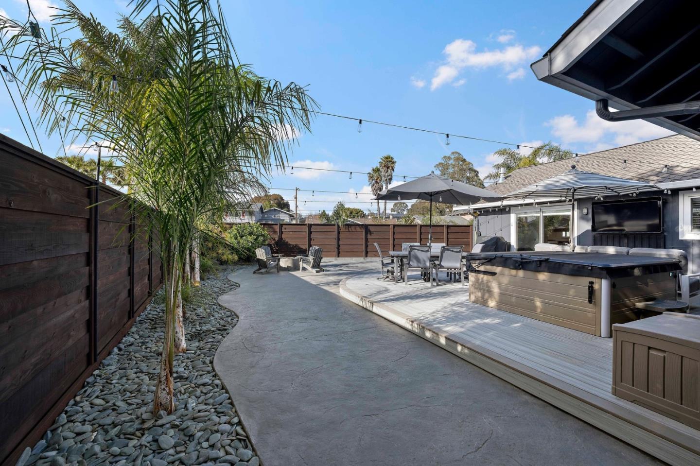 Detail Gallery Image 50 of 65 For 213 Cortez St, Capitola,  CA 95010 - 4 Beds | 2 Baths