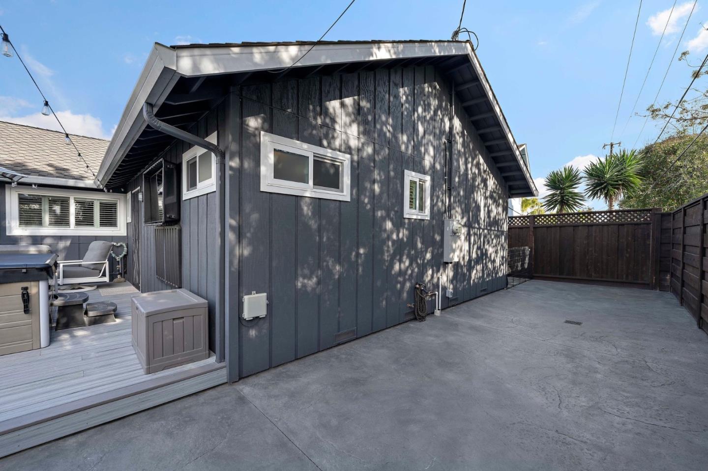 Detail Gallery Image 54 of 65 For 213 Cortez St, Capitola,  CA 95010 - 4 Beds | 2 Baths