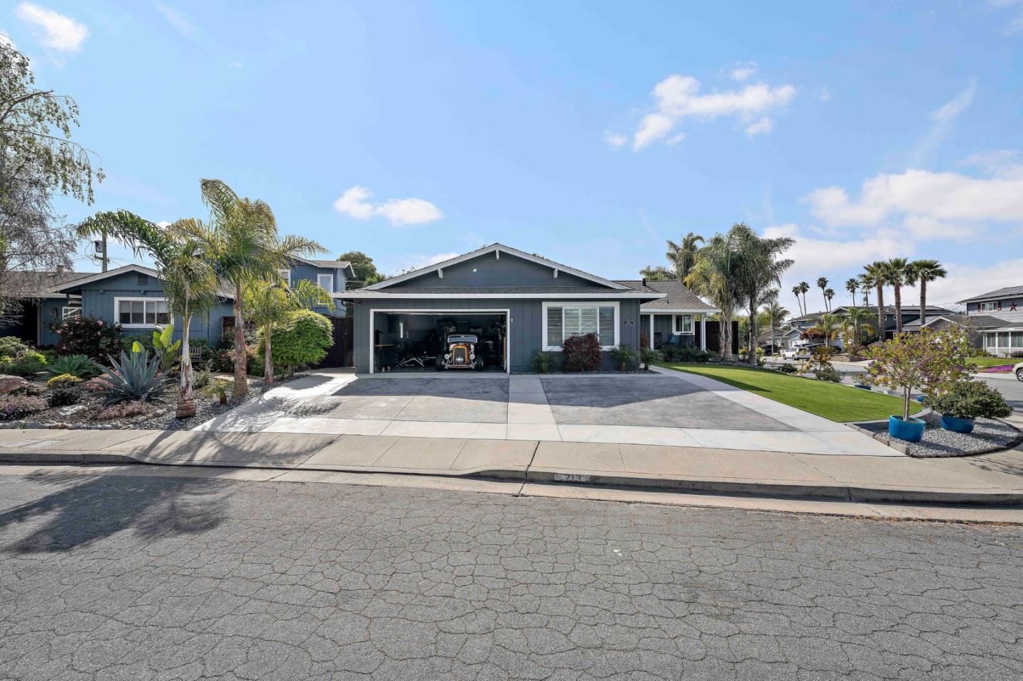 Detail Gallery Image 55 of 65 For 213 Cortez St, Capitola,  CA 95010 - 4 Beds | 2 Baths