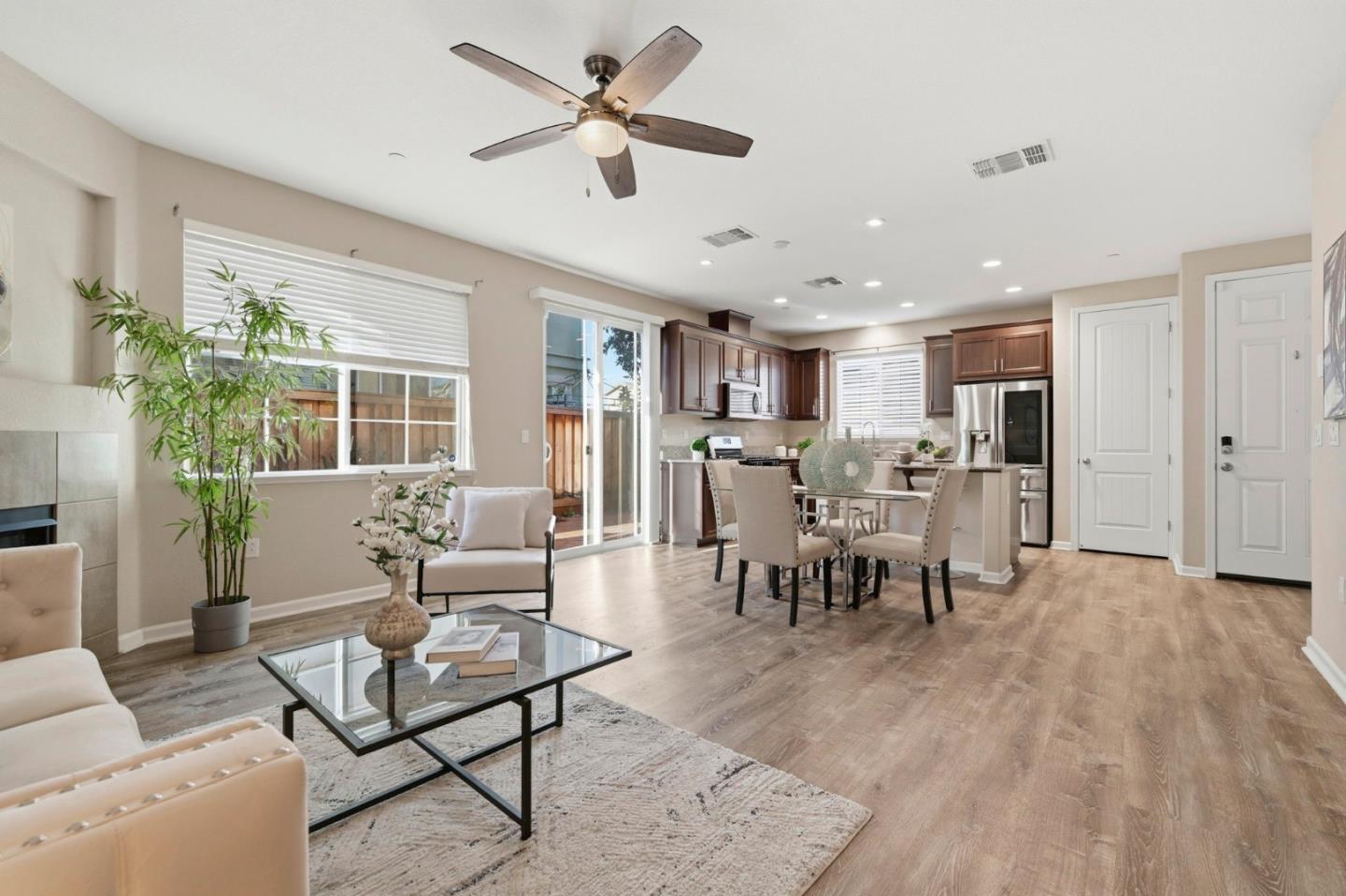 Detail Gallery Image 6 of 40 For 117 Fresco Ct, Brentwood,  CA 94513 - 4 Beds | 2/1 Baths