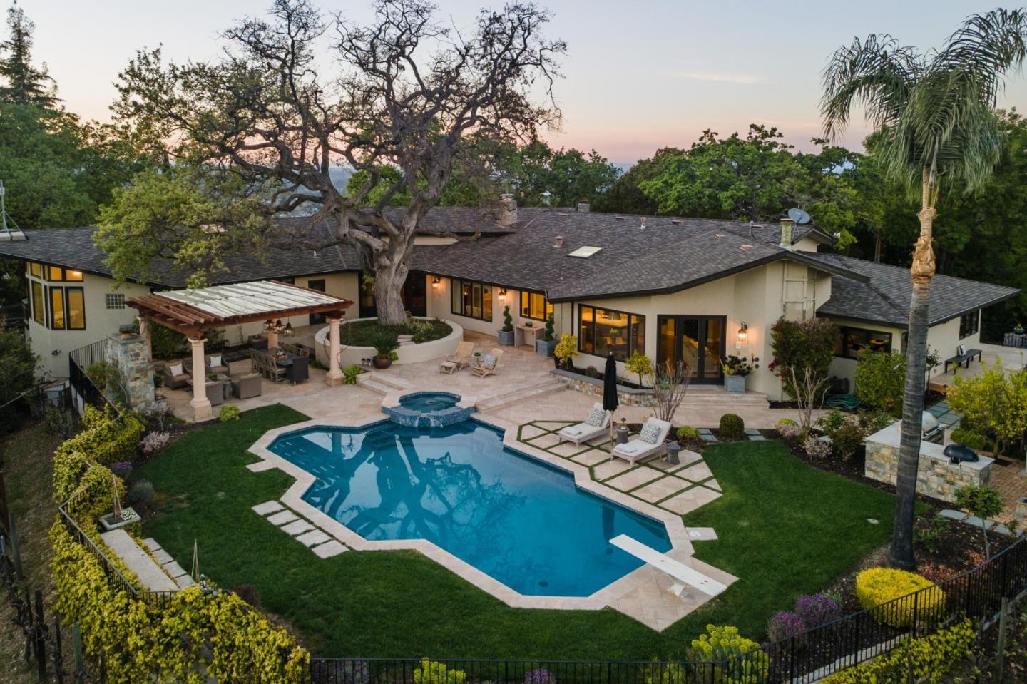 Detail Gallery Image 142 of 156 For 15715 Gum Tree Ln, Los Gatos,  CA 95032 - 4 Beds | 4/1 Baths