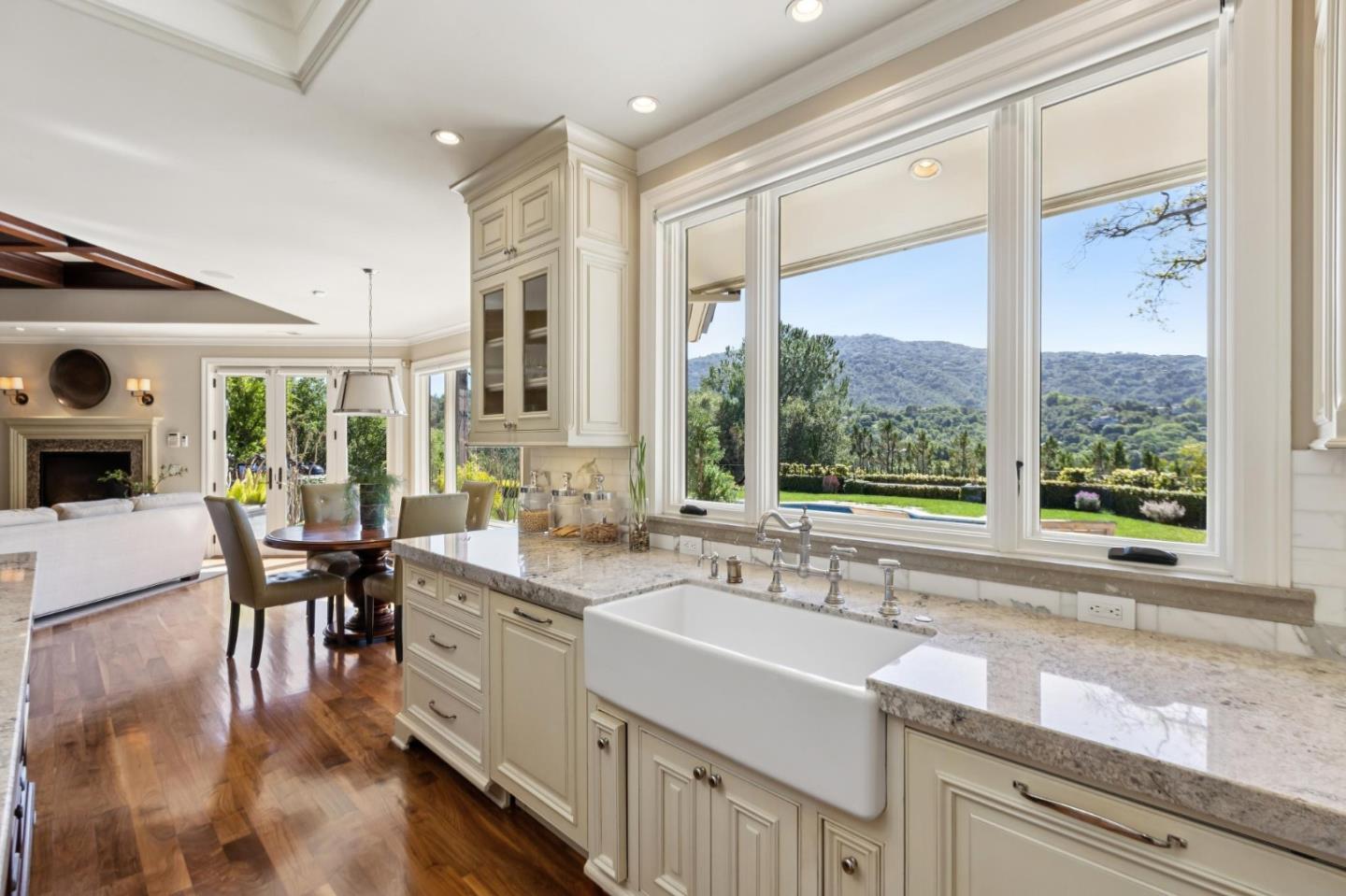 Detail Gallery Image 32 of 156 For 15715 Gum Tree Ln, Los Gatos,  CA 95032 - 4 Beds | 4/1 Baths