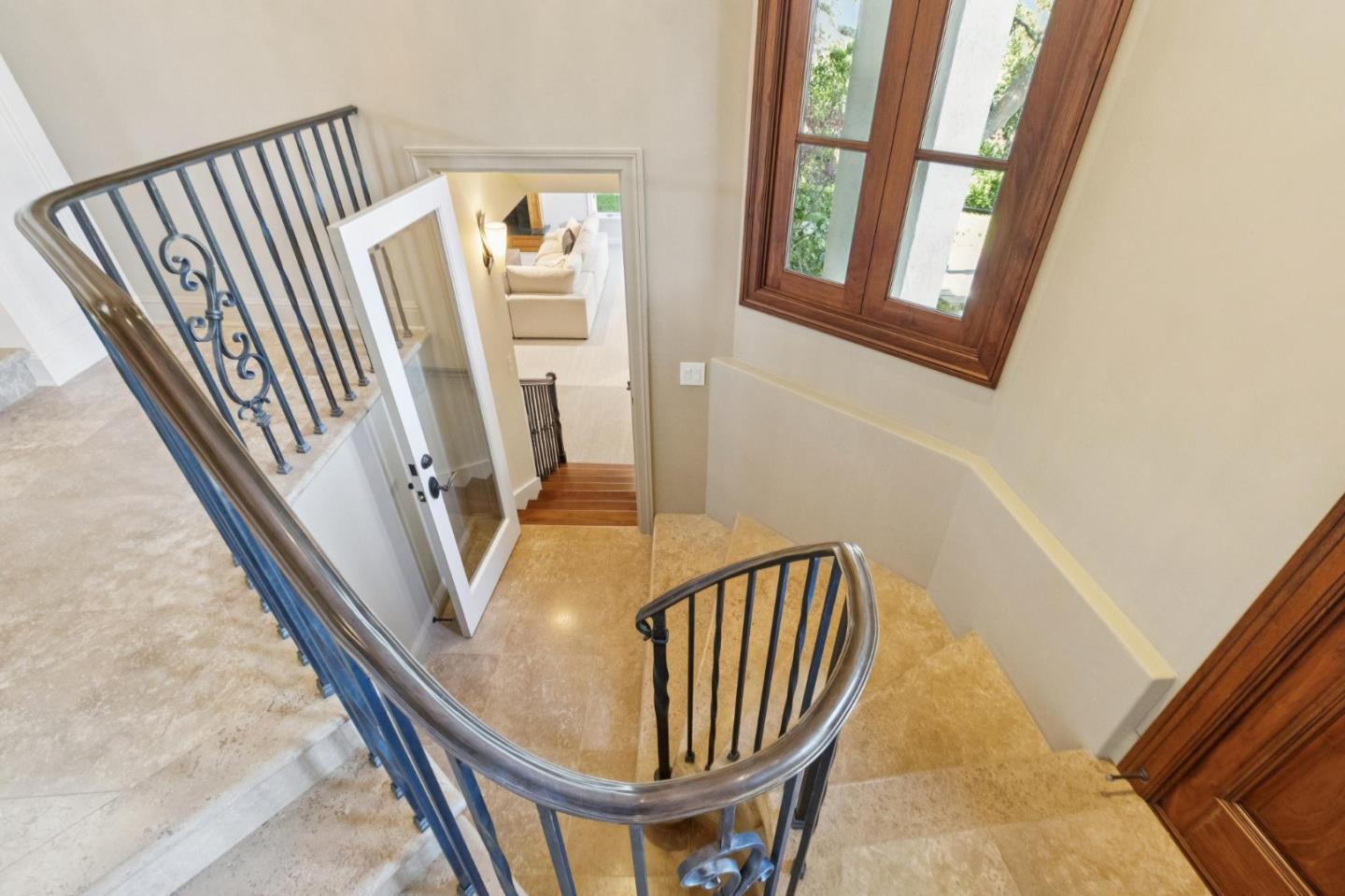 Detail Gallery Image 56 of 156 For 15715 Gum Tree Ln, Los Gatos,  CA 95032 - 4 Beds | 4/1 Baths