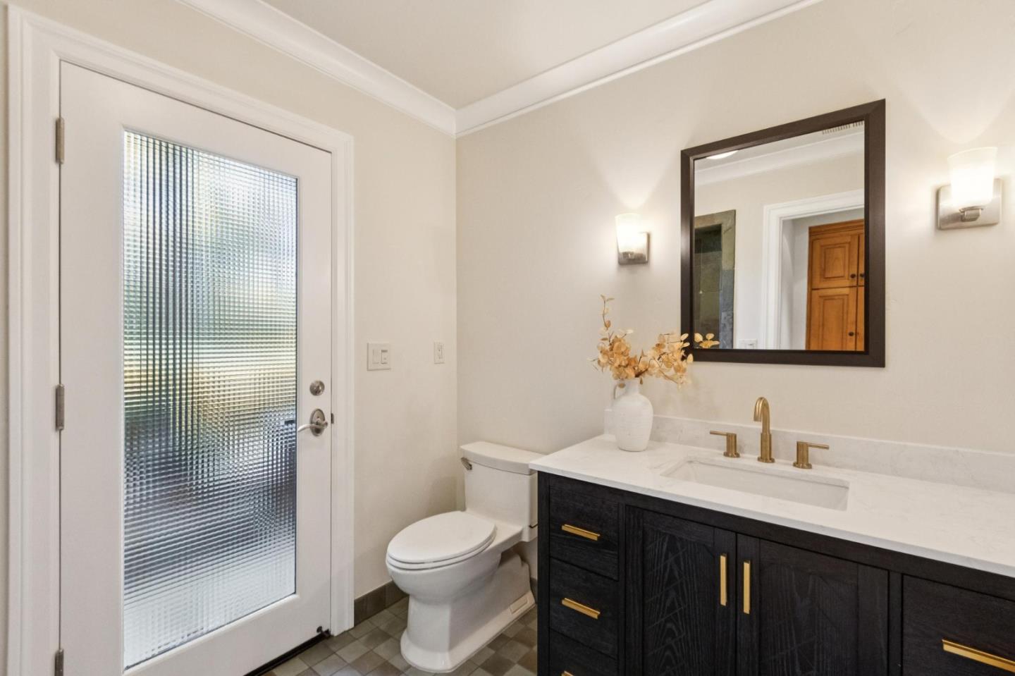 Detail Gallery Image 65 of 156 For 15715 Gum Tree Ln, Los Gatos,  CA 95032 - 4 Beds | 4/1 Baths