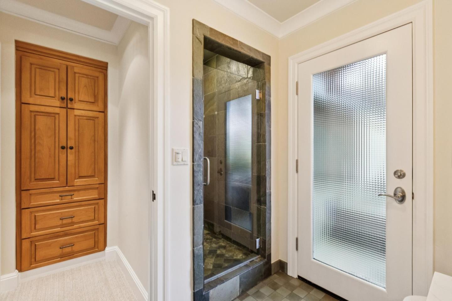 Detail Gallery Image 66 of 156 For 15715 Gum Tree Ln, Los Gatos,  CA 95032 - 4 Beds | 4/1 Baths