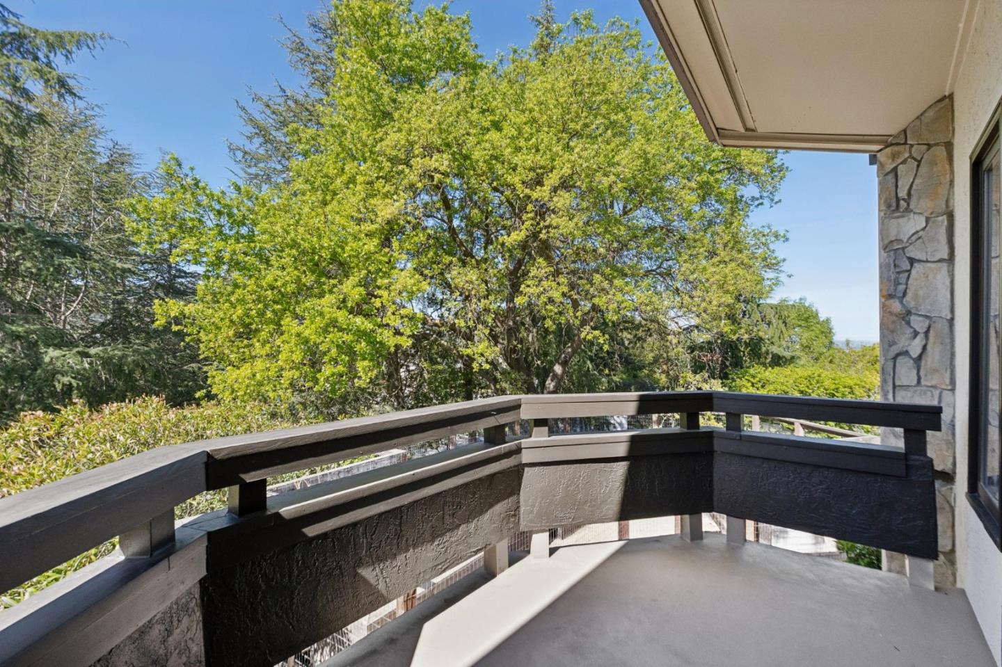 Detail Gallery Image 72 of 156 For 15715 Gum Tree Ln, Los Gatos,  CA 95032 - 4 Beds | 4/1 Baths