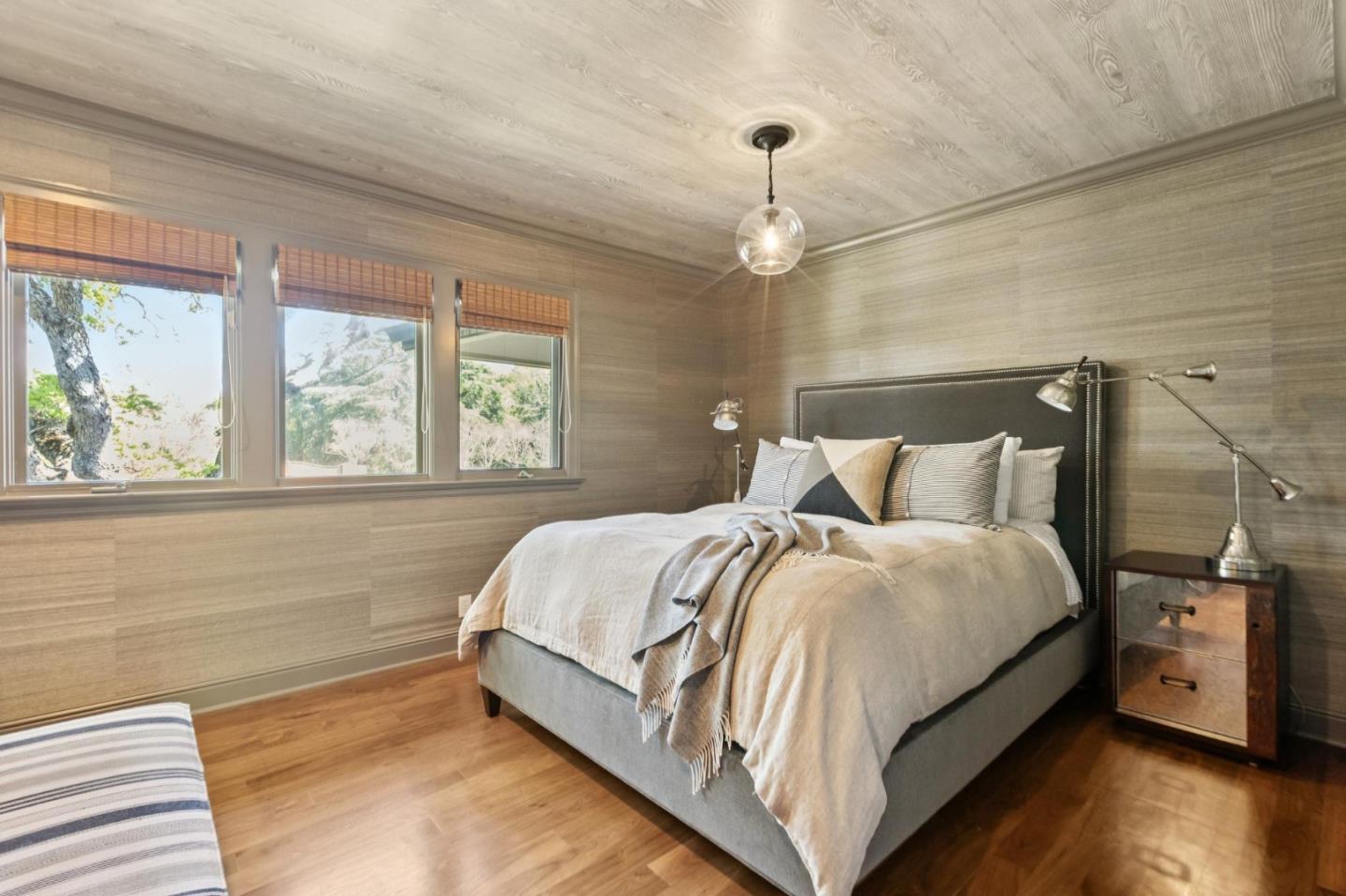 Detail Gallery Image 85 of 156 For 15715 Gum Tree Ln, Los Gatos,  CA 95032 - 4 Beds | 4/1 Baths