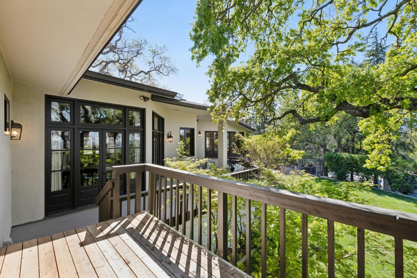 Detail Gallery Image 94 of 156 For 15715 Gum Tree Ln, Los Gatos,  CA 95032 - 4 Beds | 4/1 Baths