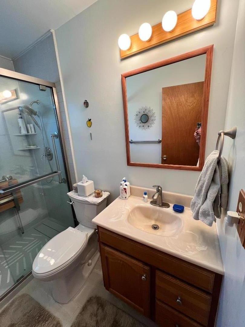 Detail Gallery Image 22 of 34 For 2245 Twin Hills Dr, Santa Cruz,  CA 95065 - 3 Beds | 1/1 Baths