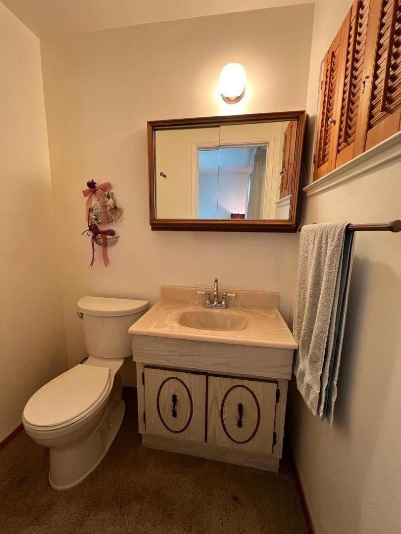 Detail Gallery Image 25 of 34 For 2245 Twin Hills Dr, Santa Cruz,  CA 95065 - 3 Beds | 1/1 Baths