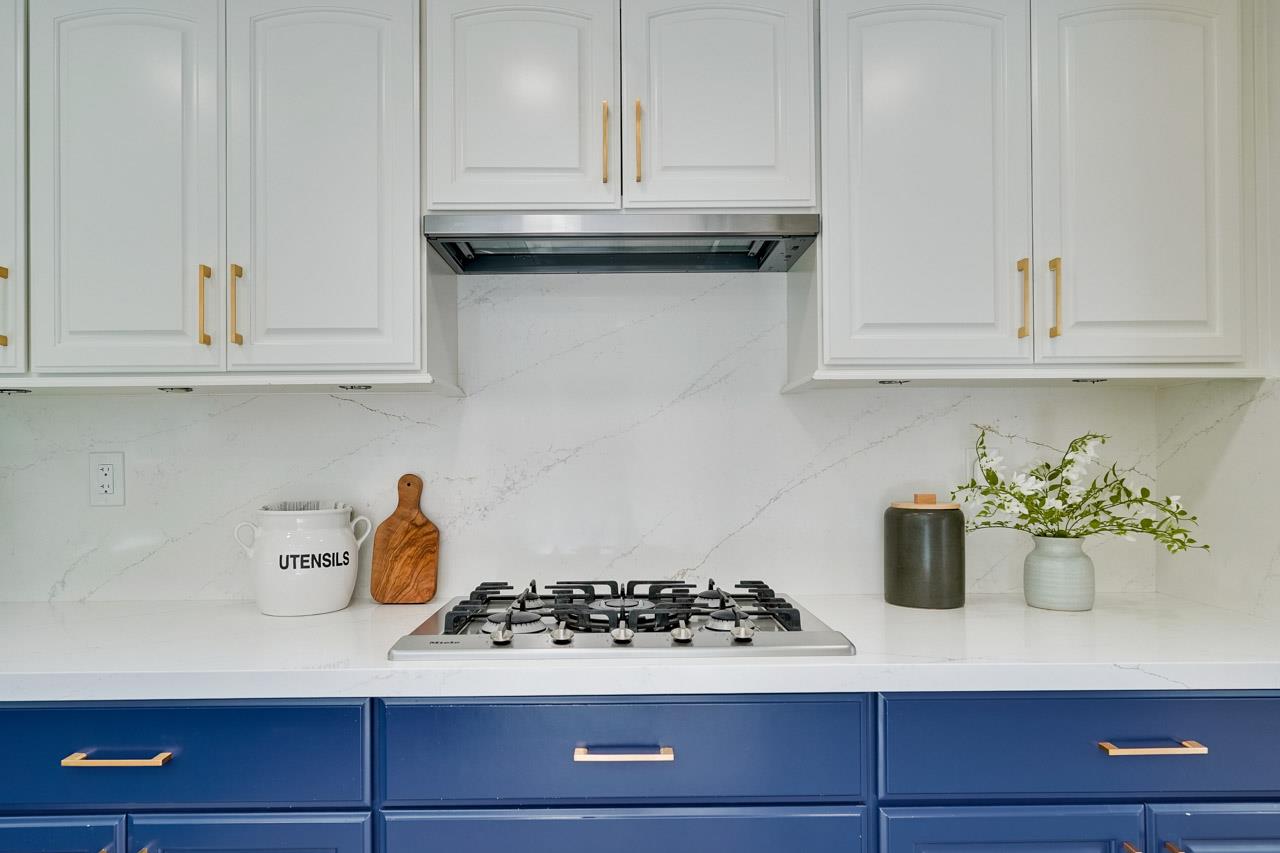 Detail Gallery Image 14 of 63 For 22136 Dean Ct, Cupertino,  CA 95014 - 4 Beds | 2/1 Baths