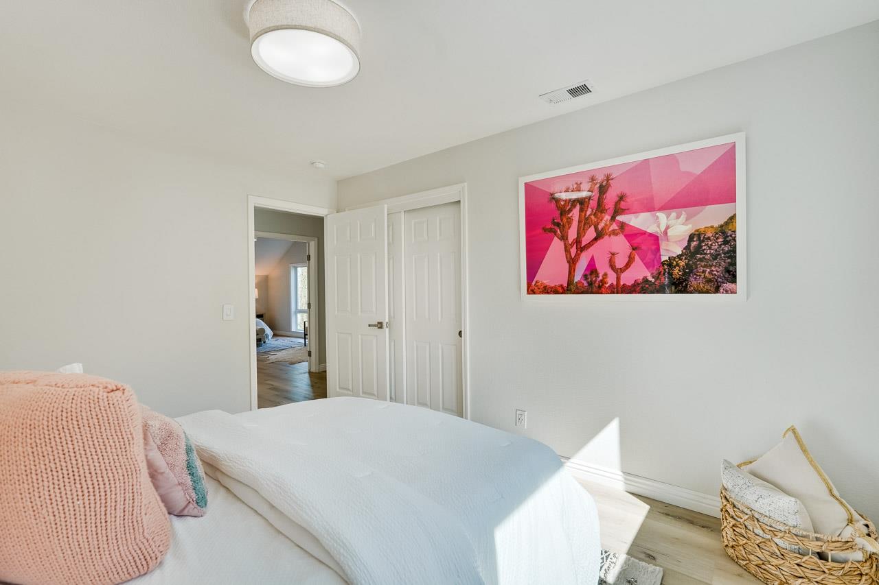 Detail Gallery Image 27 of 63 For 22136 Dean Ct, Cupertino,  CA 95014 - 4 Beds | 2/1 Baths