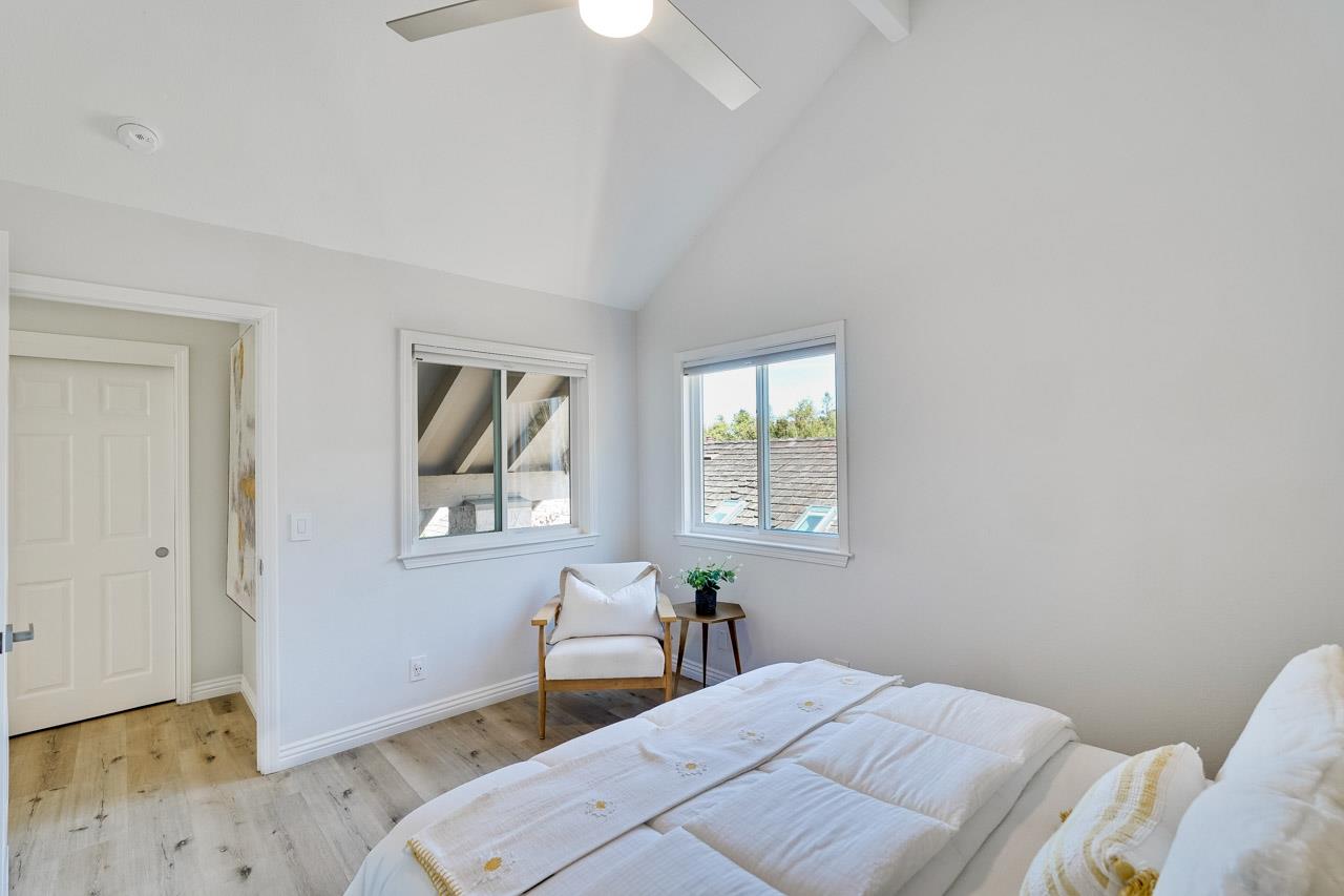 Detail Gallery Image 31 of 63 For 22136 Dean Ct, Cupertino,  CA 95014 - 4 Beds | 2/1 Baths