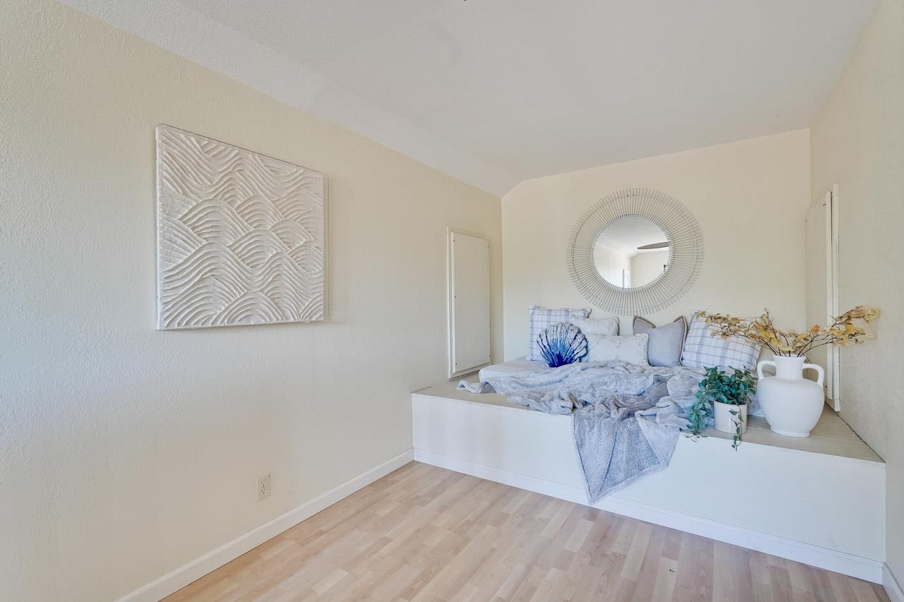 Detail Gallery Image 33 of 63 For 22136 Dean Ct, Cupertino,  CA 95014 - 4 Beds | 2/1 Baths