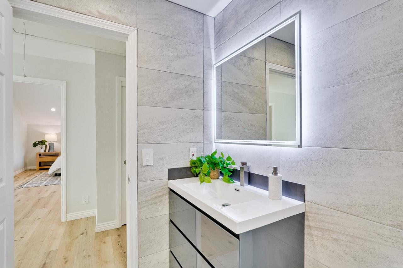 Detail Gallery Image 38 of 63 For 22136 Dean Ct, Cupertino,  CA 95014 - 4 Beds | 2/1 Baths