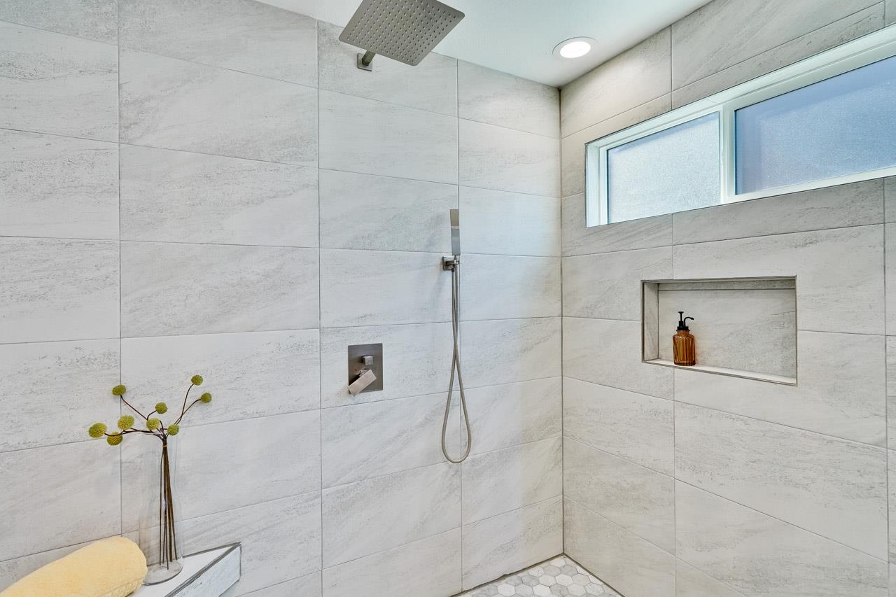 Detail Gallery Image 49 of 63 For 22136 Dean Ct, Cupertino,  CA 95014 - 4 Beds | 2/1 Baths