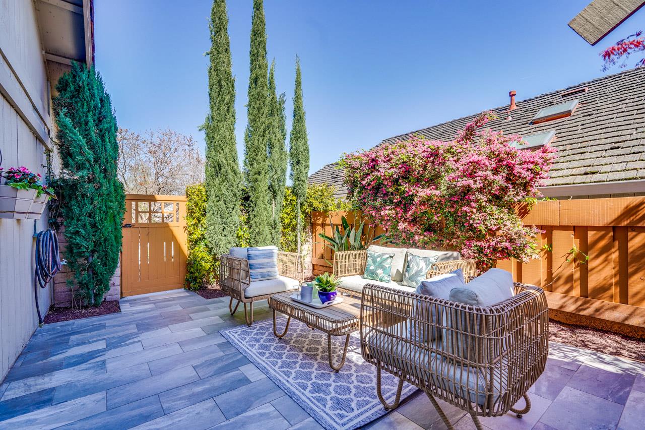 Detail Gallery Image 53 of 63 For 22136 Dean Ct, Cupertino,  CA 95014 - 4 Beds | 2/1 Baths