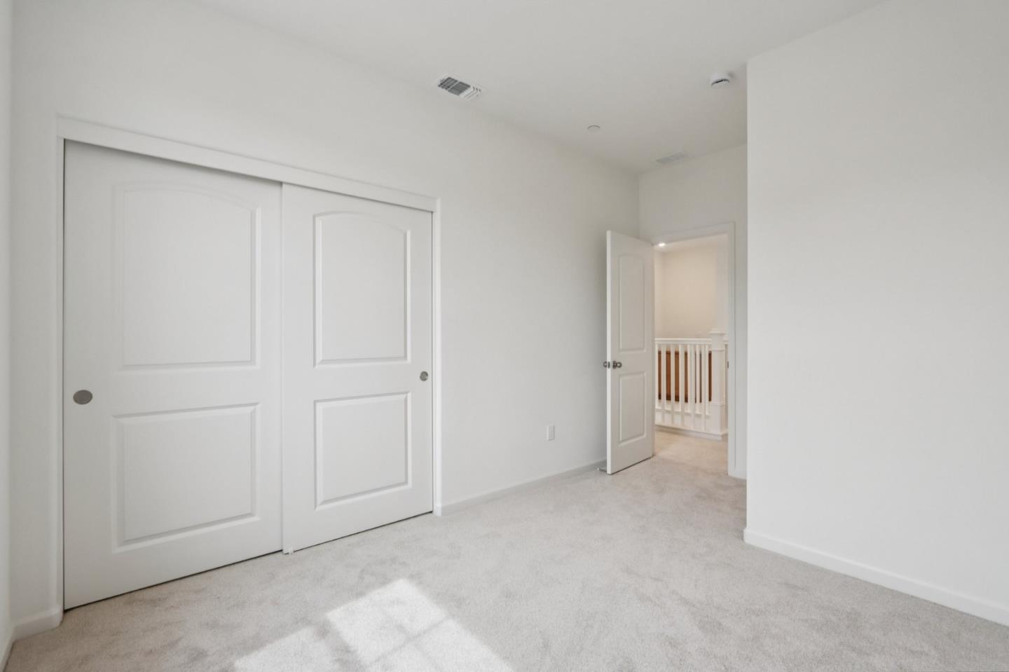 Detail Gallery Image 24 of 29 For 2211 Daisy Dr, Hollister,  CA 95023 - 3 Beds | 2/1 Baths