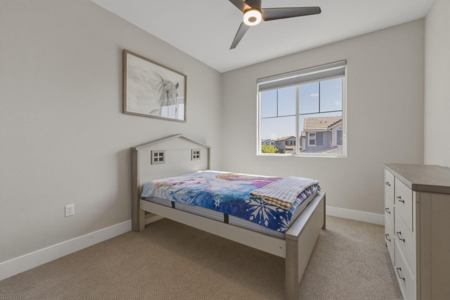 Detail Gallery Image 22 of 50 For 22 E Funderburg Blvd, Mountain House,  CA 95391 - 4 Beds | 2/1 Baths