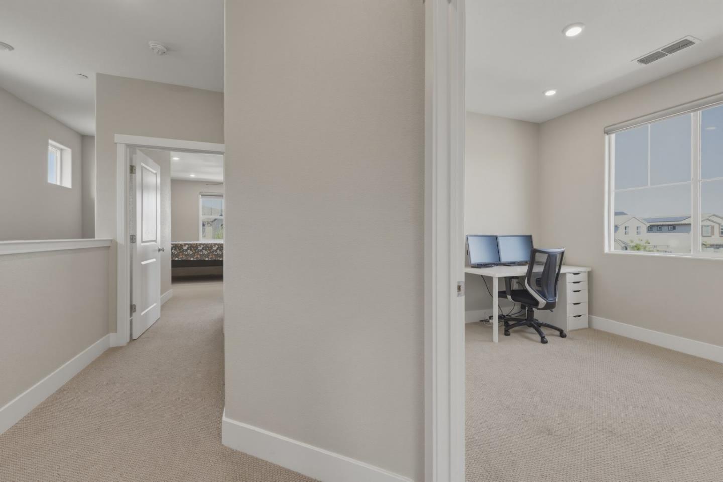 Detail Gallery Image 28 of 50 For 22 E Funderburg Blvd, Mountain House,  CA 95391 - 4 Beds | 2/1 Baths