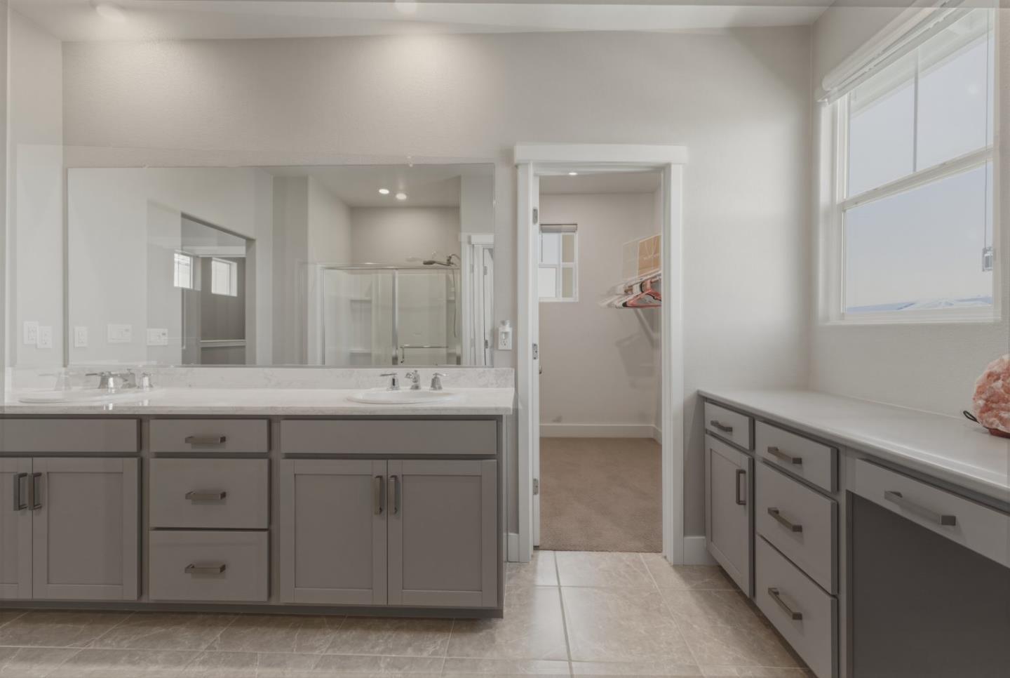 Detail Gallery Image 33 of 50 For 22 E Funderburg Blvd, Mountain House,  CA 95391 - 4 Beds | 2/1 Baths