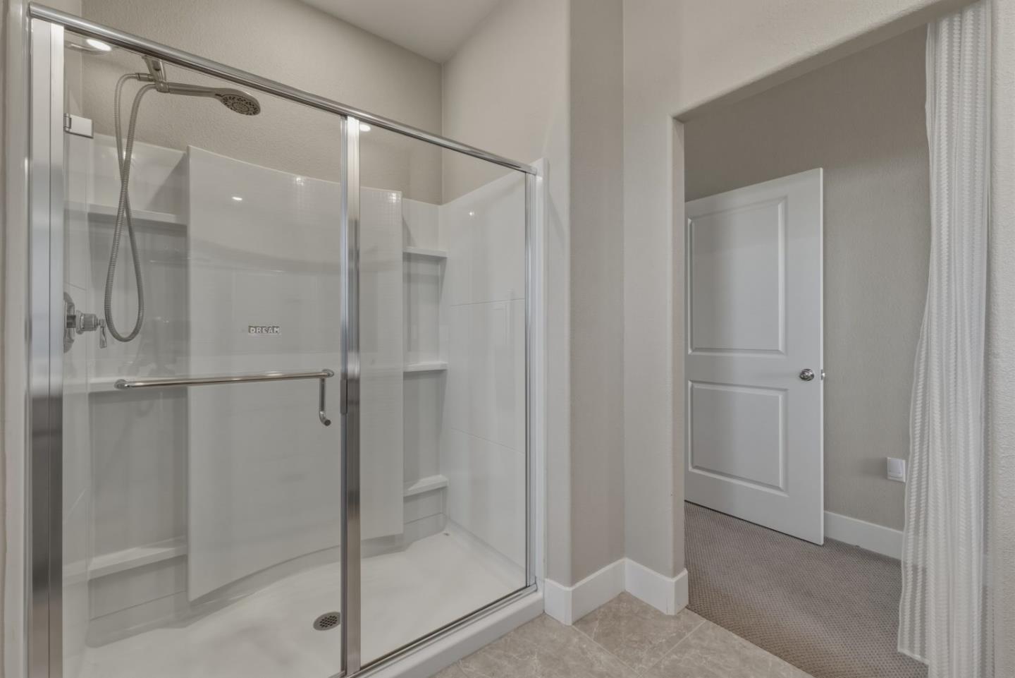 Detail Gallery Image 34 of 50 For 22 E Funderburg Blvd, Mountain House,  CA 95391 - 4 Beds | 2/1 Baths