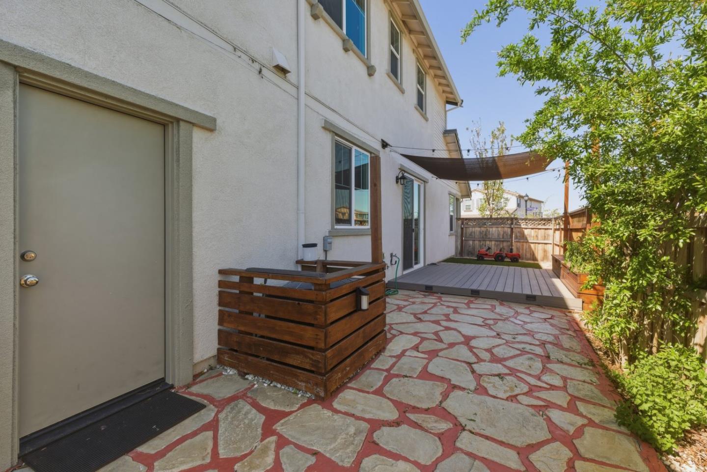 Detail Gallery Image 40 of 50 For 22 E Funderburg Blvd, Mountain House,  CA 95391 - 4 Beds | 2/1 Baths