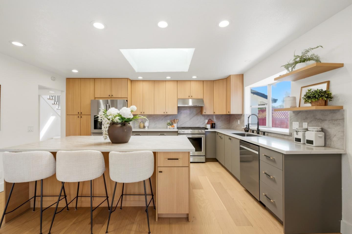 2215 Sunny Vista Drive, San Jose, CA, 95128