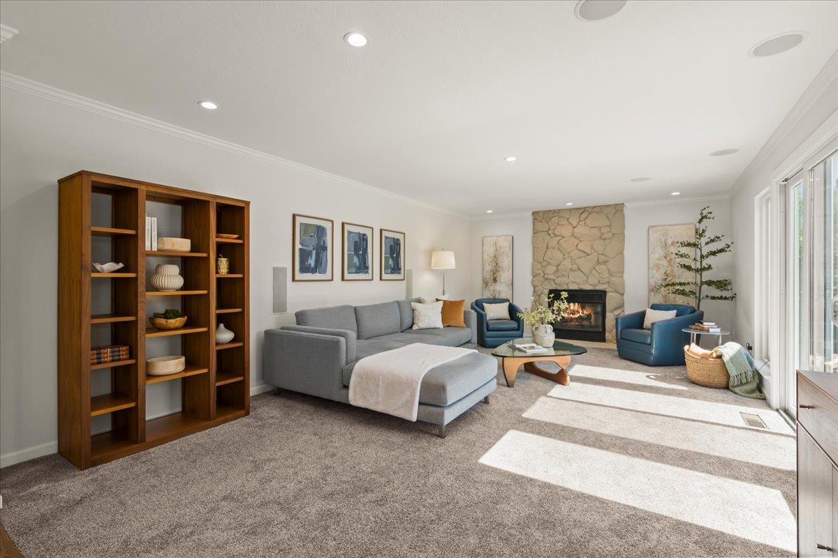 Detail Gallery Image 13 of 58 For 17465 Ringel Dr, Morgan Hill,  CA 95037 - 4 Beds | 2/1 Baths