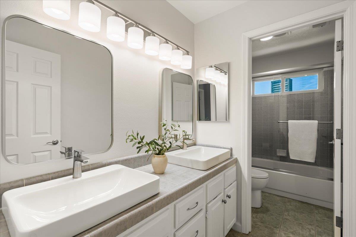 Detail Gallery Image 24 of 58 For 17465 Ringel Dr, Morgan Hill,  CA 95037 - 4 Beds | 2/1 Baths