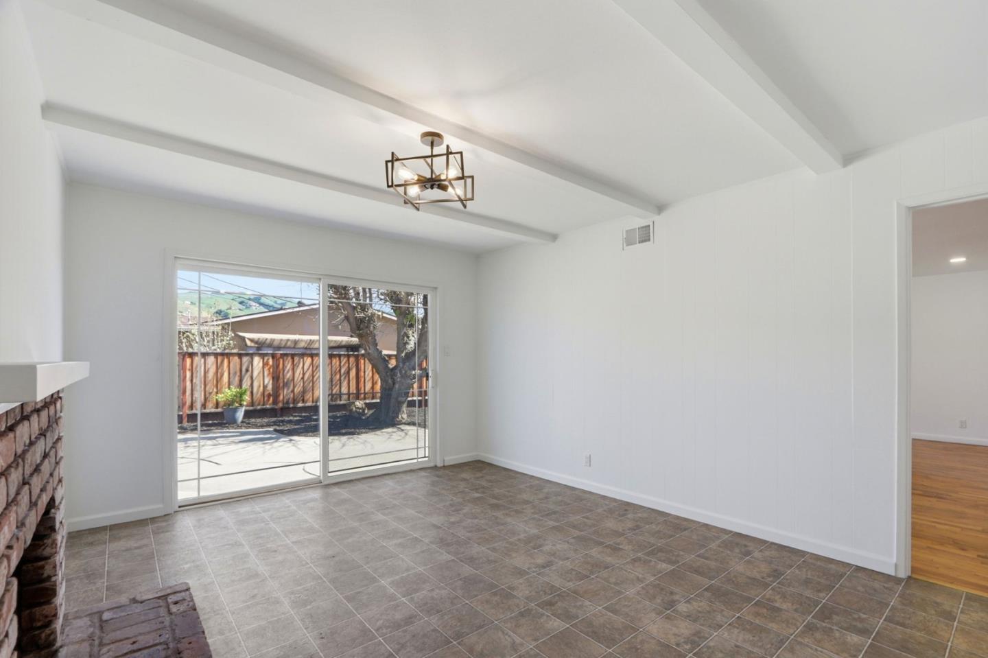 Detail Gallery Image 19 of 41 For 1542 Harvest Dr, San Jose,  CA 95127 - 3 Beds | 2 Baths