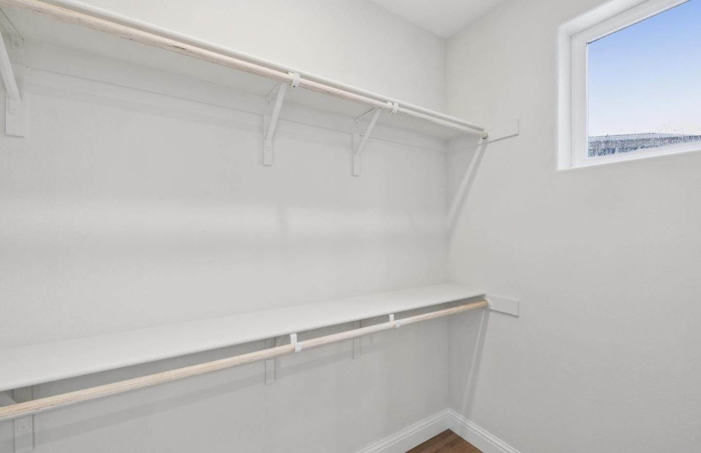 Detail Gallery Image 32 of 48 For 2449 Willow Way, San Mateo,  CA 94403 - 3 Beds | 3 Baths