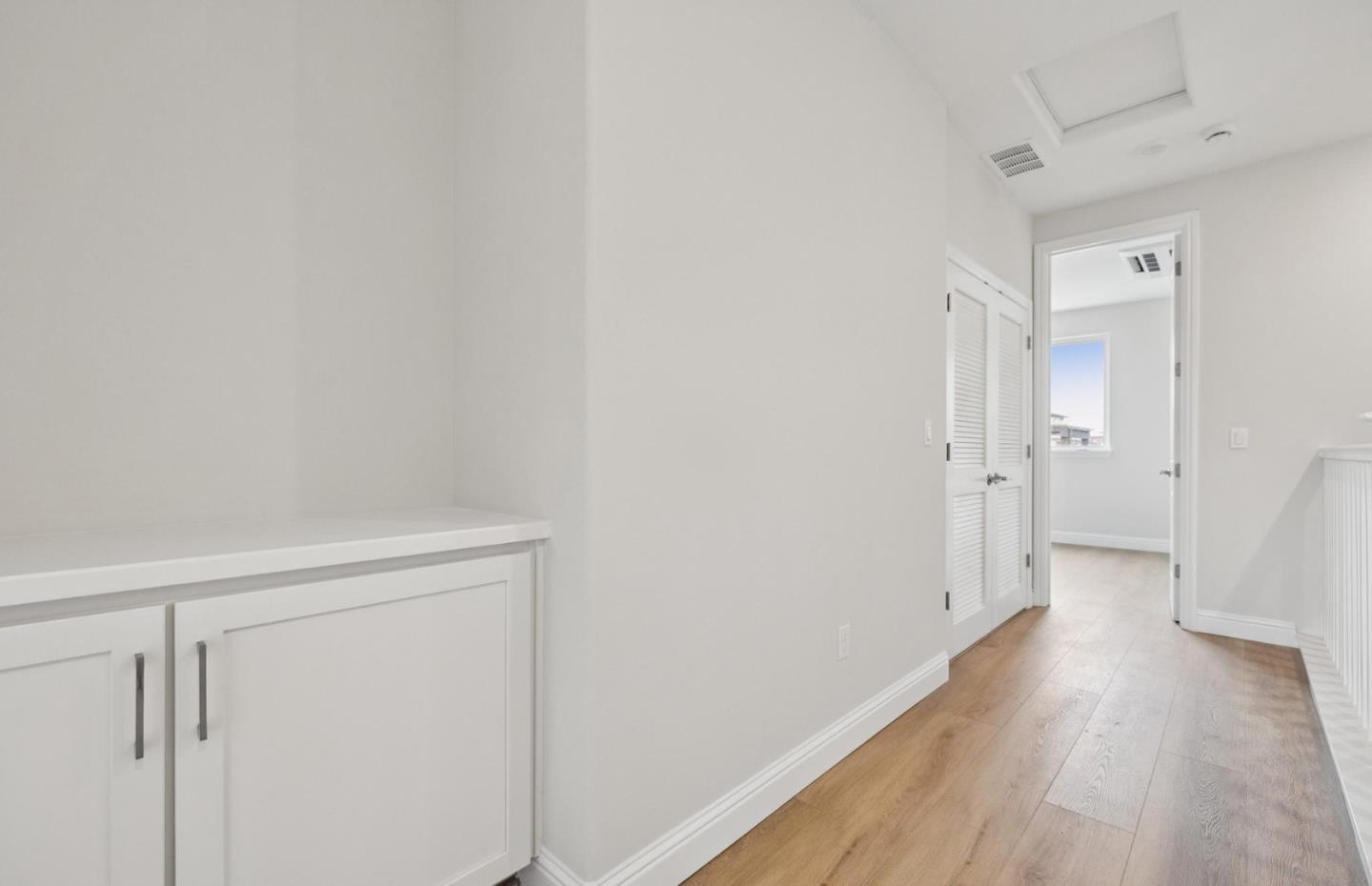 Detail Gallery Image 44 of 48 For 2449 Willow Way, San Mateo,  CA 94403 - 3 Beds | 3 Baths