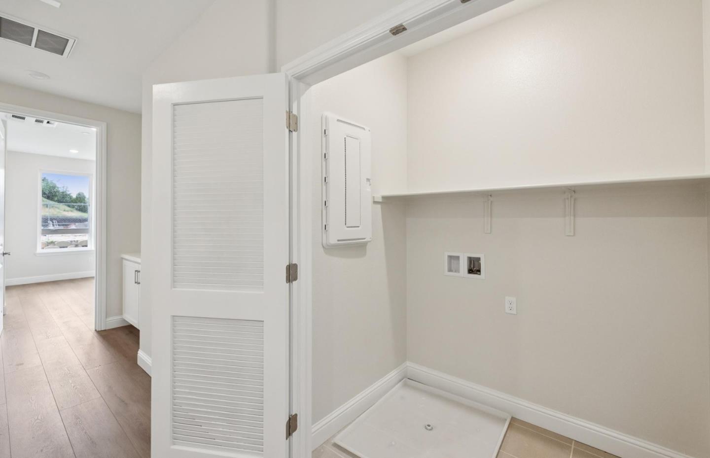 Detail Gallery Image 45 of 48 For 2449 Willow Way, San Mateo,  CA 94403 - 3 Beds | 3 Baths