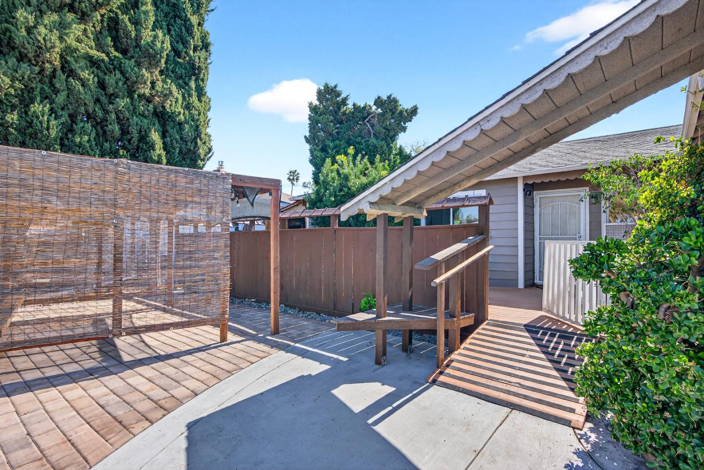 Detail Gallery Image 33 of 35 For 1572 Amesbury Way, San Jose,  CA 95127 - 3 Beds | 2 Baths