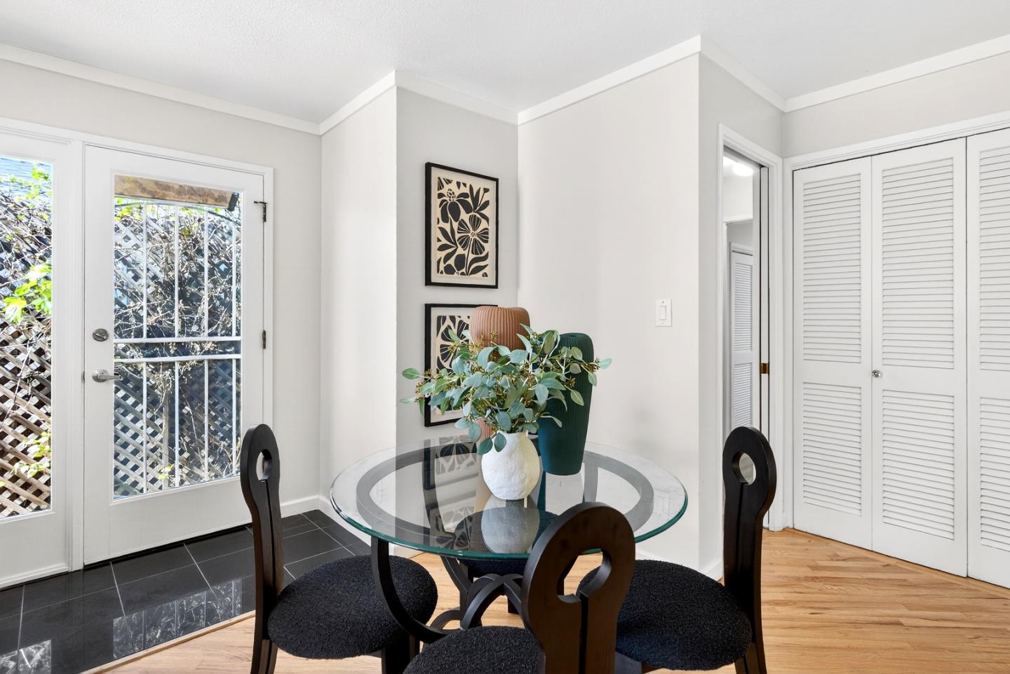 Detail Gallery Image 9 of 35 For 1572 Amesbury Way, San Jose,  CA 95127 - 3 Beds | 2 Baths