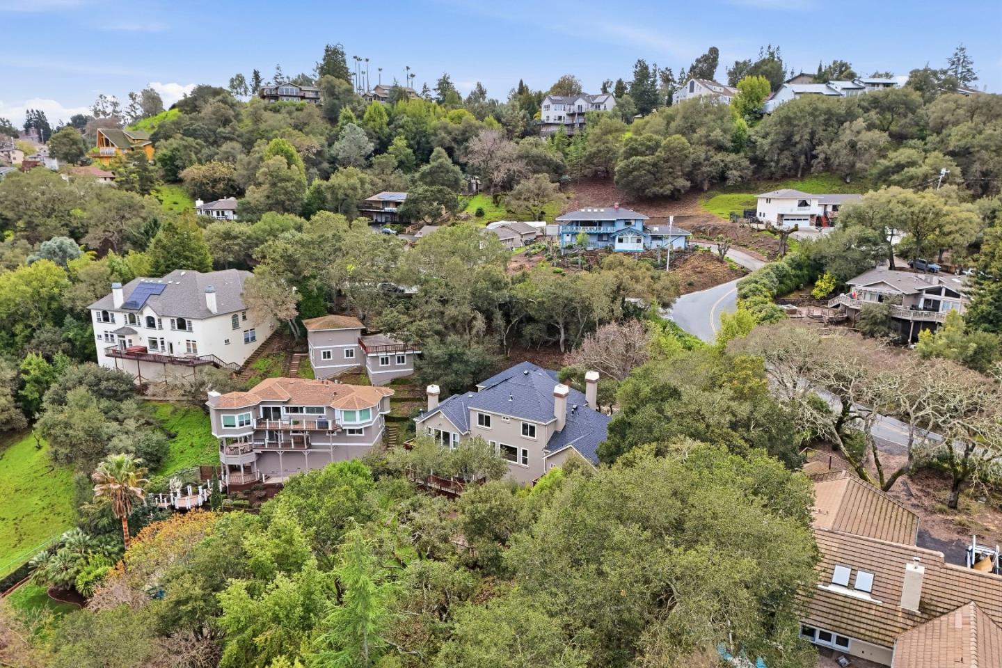 Detail Gallery Image 102 of 114 For 17417 Blue Jay Dr, Morgan Hill,  CA 95037 - 4 Beds | 4/1 Baths