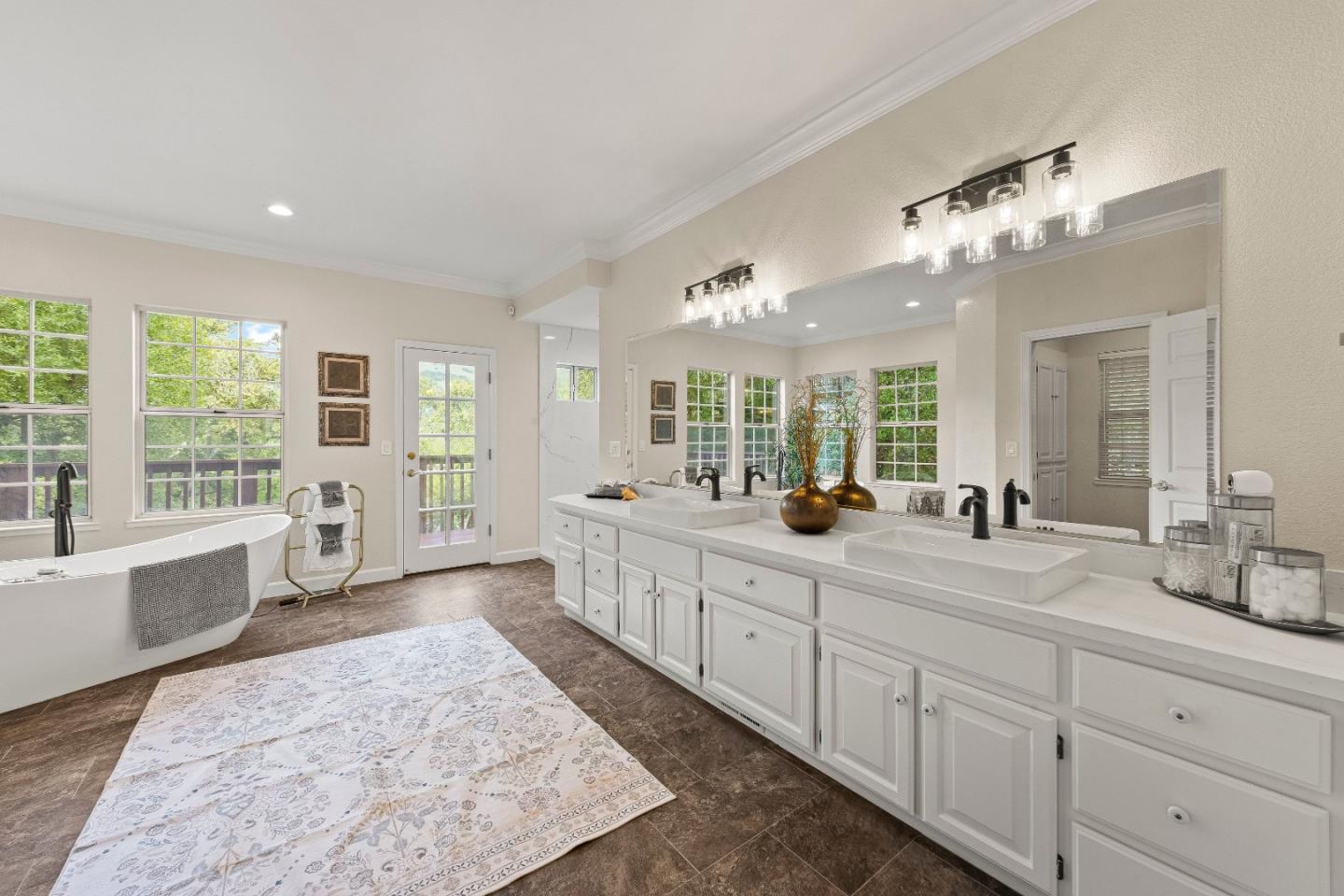 Detail Gallery Image 30 of 114 For 17417 Blue Jay Dr, Morgan Hill,  CA 95037 - 4 Beds | 4/1 Baths