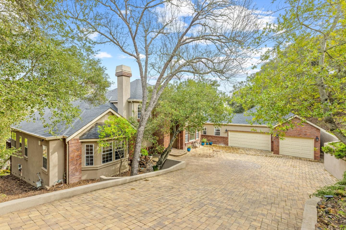 Detail Gallery Image 6 of 114 For 17417 Blue Jay Dr, Morgan Hill,  CA 95037 - 4 Beds | 4/1 Baths