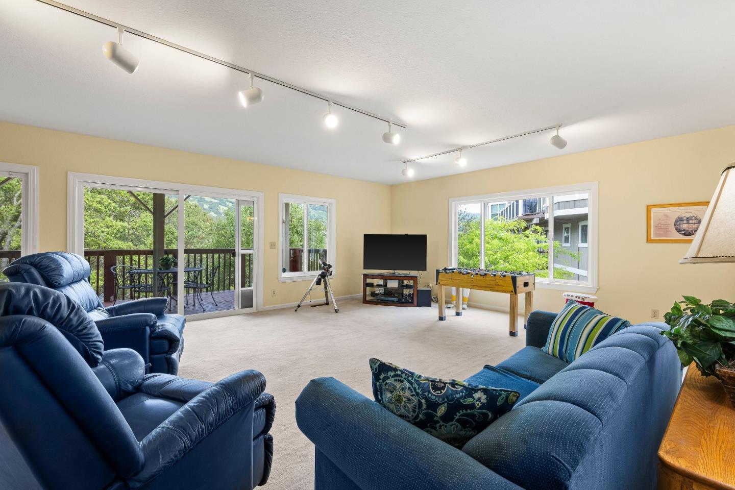 Detail Gallery Image 75 of 114 For 17417 Blue Jay Dr, Morgan Hill,  CA 95037 - 4 Beds | 4/1 Baths